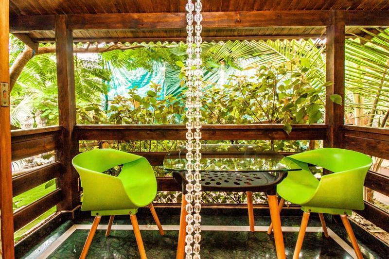 Rock Forest Goa Honeymoon Cottages Калангут Екстер'єр фото