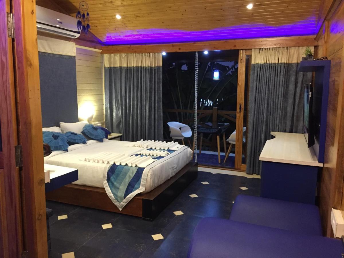 Rock Forest Goa Honeymoon Cottages Калангут Екстер'єр фото